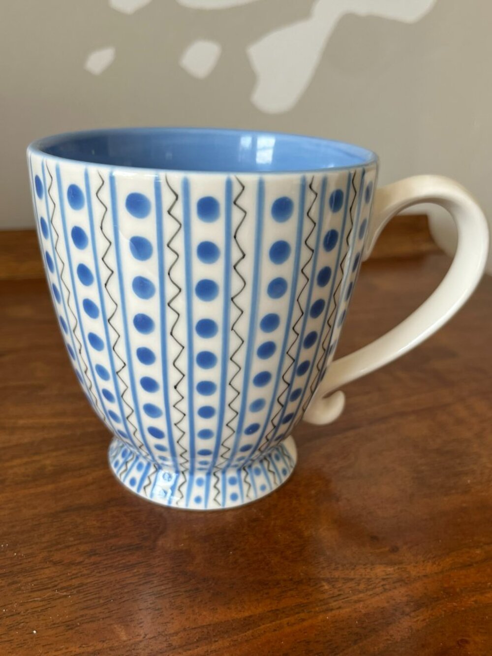 Starbucks Barista Blue Polka Dot Zig Zag Pedestal Mug 2003 16 oz Vintage White